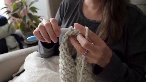 How to Crochet a Blanket Step-by-Step