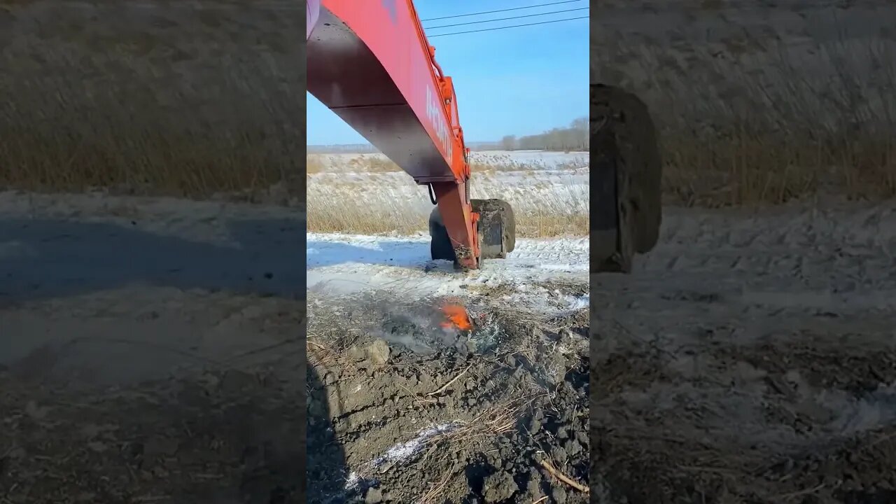 Quickly remove debris from the bucket Good tools and machinery make work easy