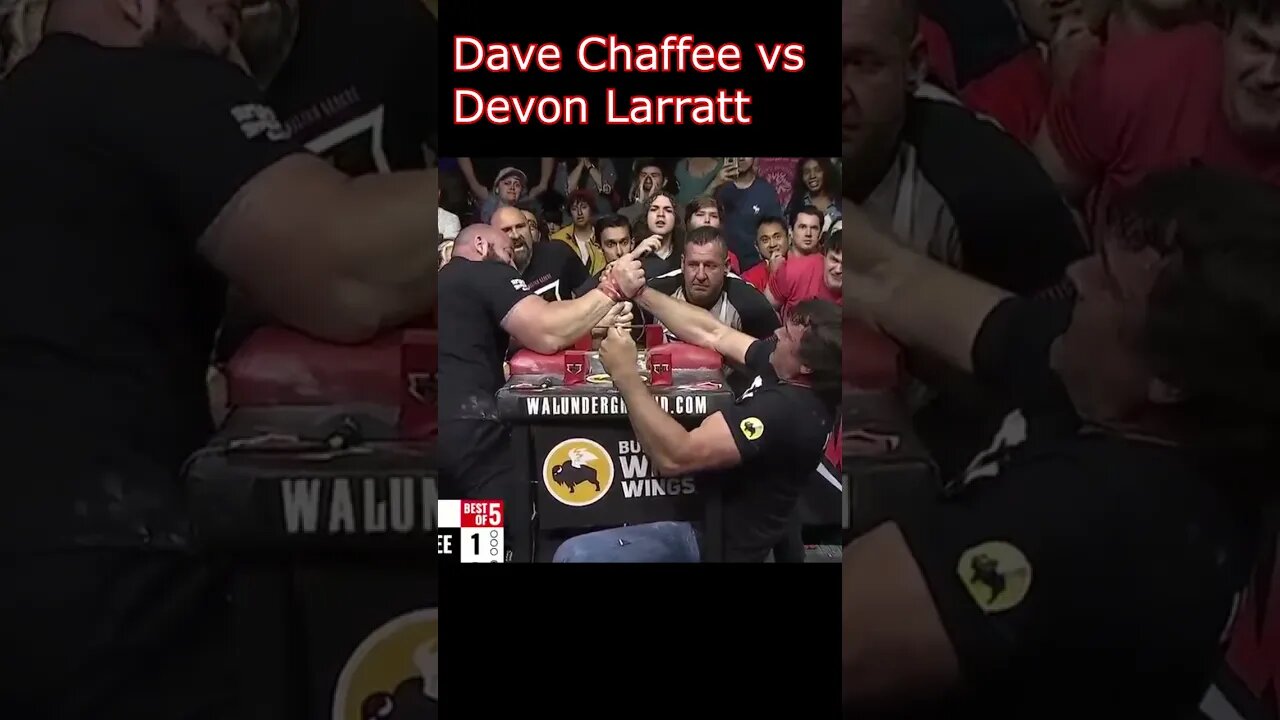 Dave Chaffee forces Devon Larratt in the Kings Move