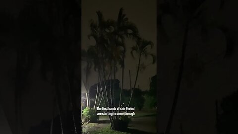 Hurricane Idalia making her presence known - video 2 (22:00 EST • 8.29.23 • Tampa Bay, FL)