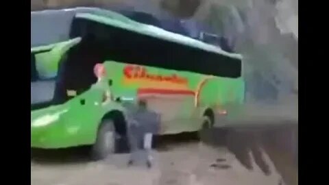 Dangerous bus trip #shorts #safety #subscribe #like #HSE #explore