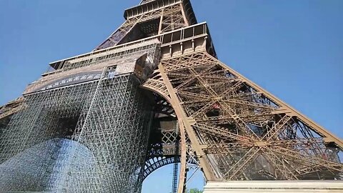 Notre Tour Eiffel🗼 MARS 2022...