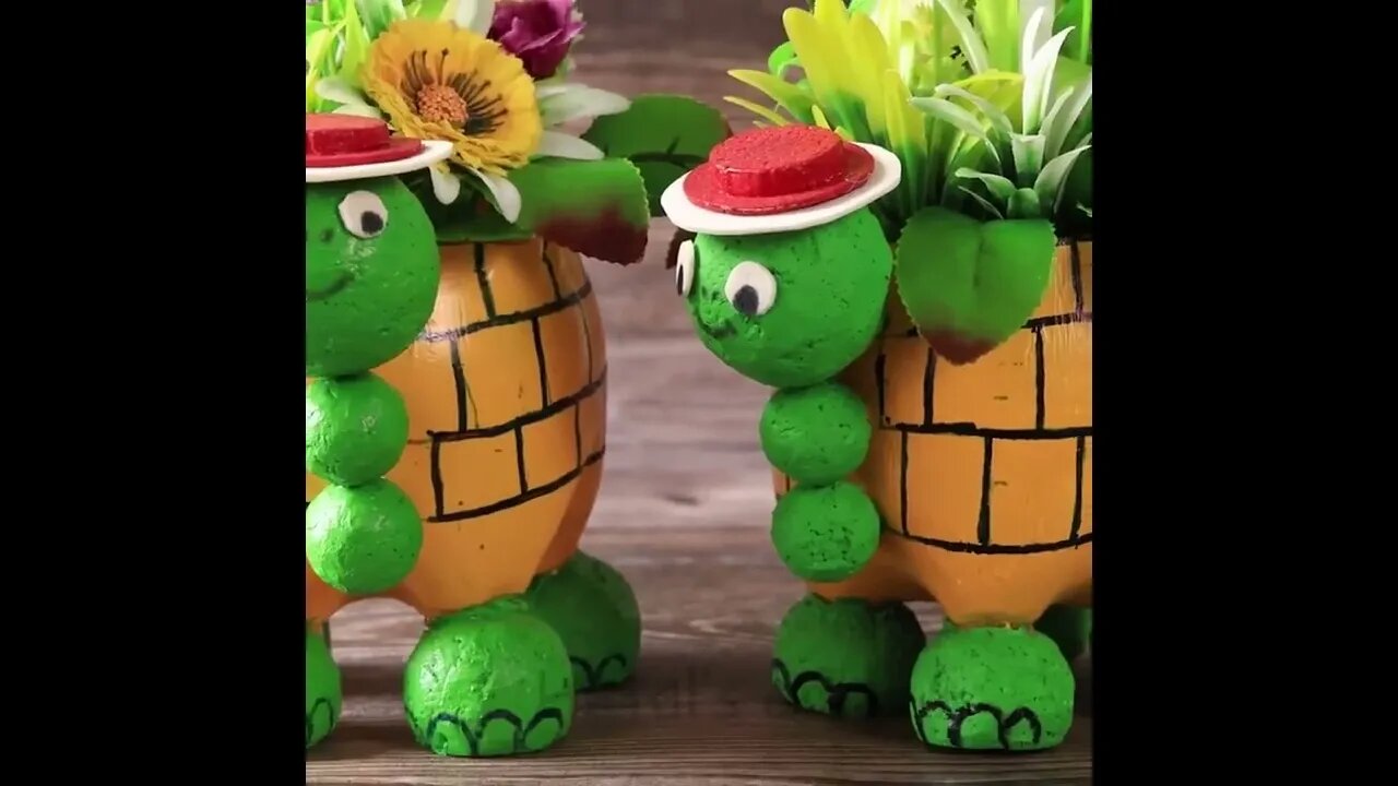 Convert Plastic Bottles Into Beautiful Flower Pots