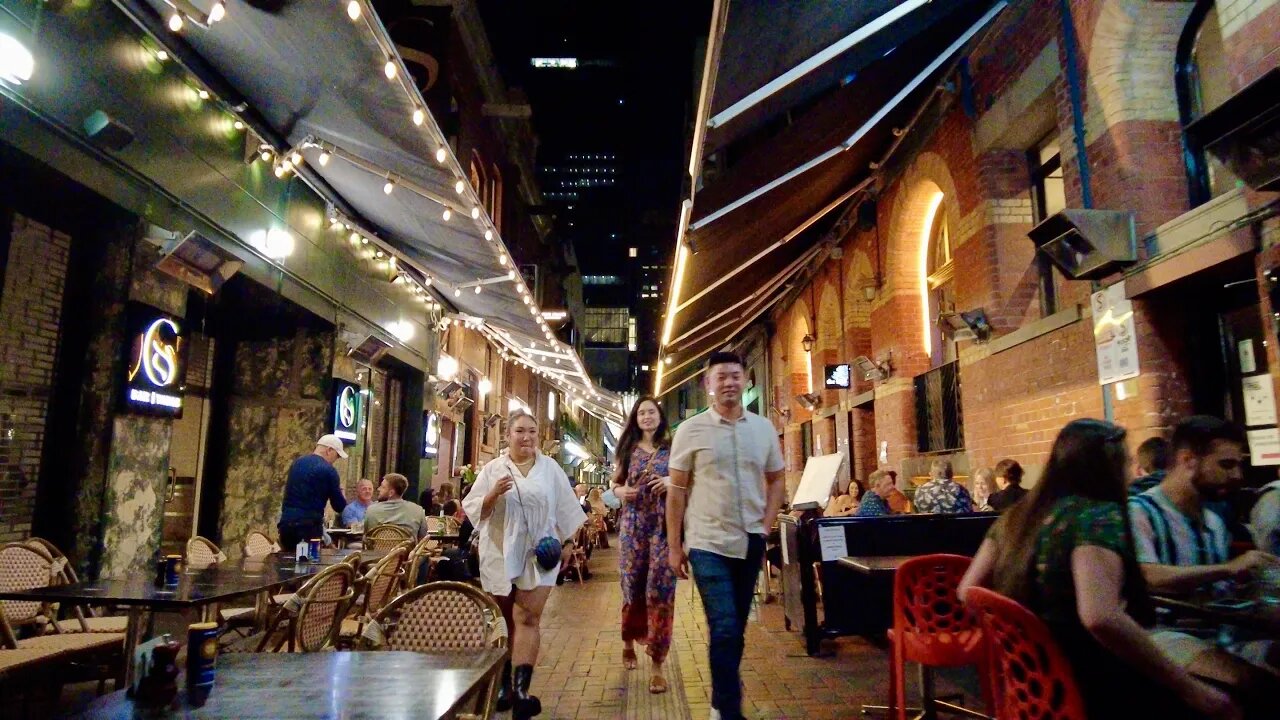 Melbourne Saturday Night Walk || VICTORIA - AUSTRALIA