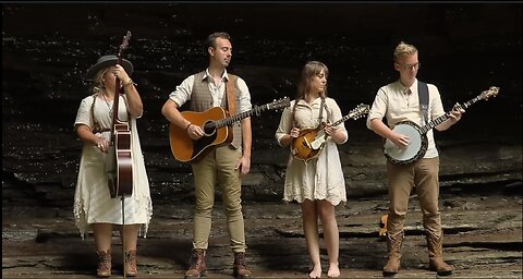 Sixteen Tons - Southern Raised (low bass singer cover)