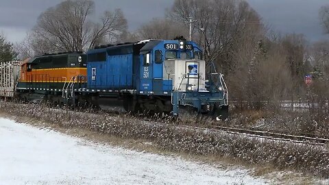 Escanaba & Lake Superior Short-Line Thru Middle Inlet, WI #trains #trainvideo | Jason Asselin