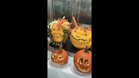 Fruit and Vegetable Carving