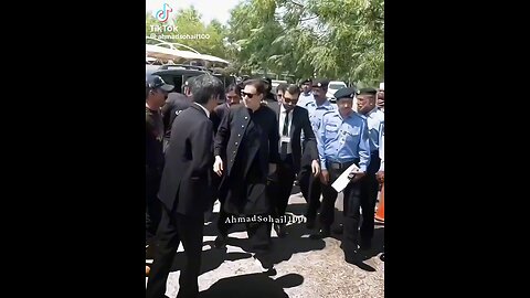 Imran khan at supreme court