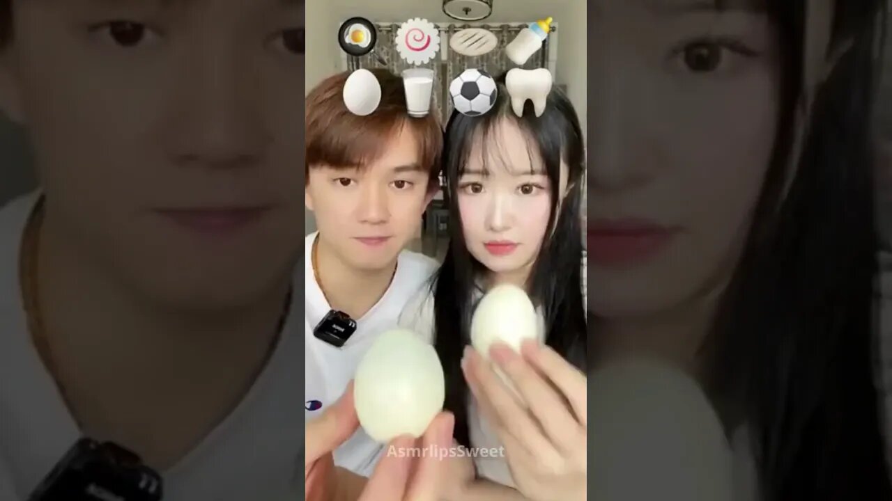 Mukbang Couple Emoji Challenge Asmr Eating food #mukbangcouple #mukbang #asmremoji #emojichallenge