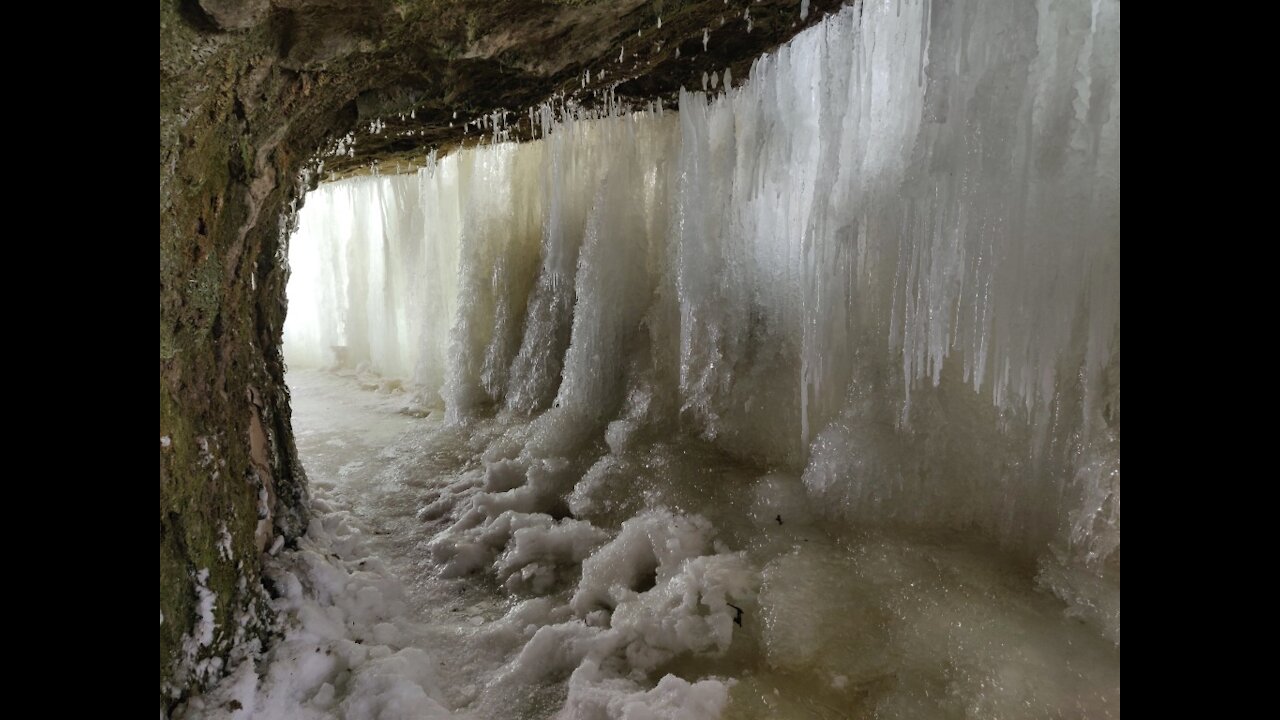 Cataract Falls Frozen wonderland