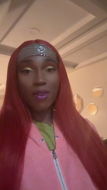 Transgender Woman Is Pregnant & About To Give Birth