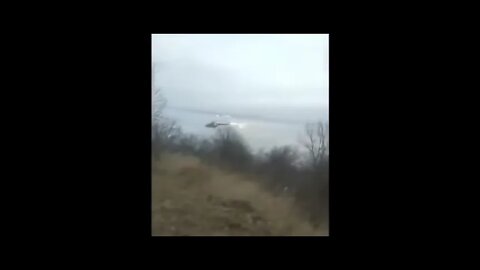 ★★★ Russian Mi-8 Helicopters Dodge Ukrainian Anti-Air Missiles