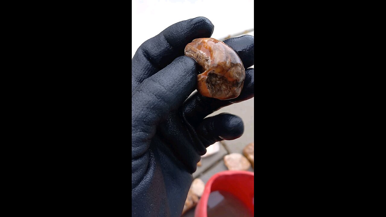 Some botryoidal goins' on!