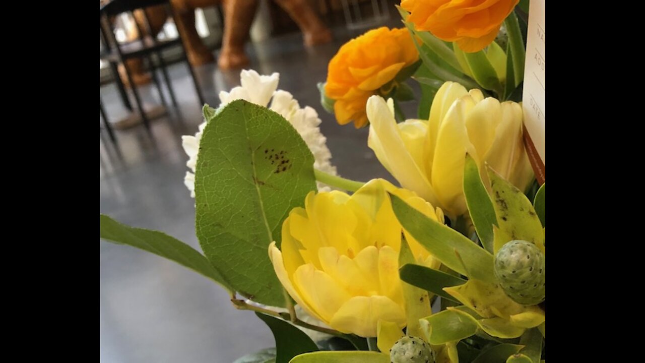 After month-long shutdown, some florists struggle to keep up with Mother's Day demand