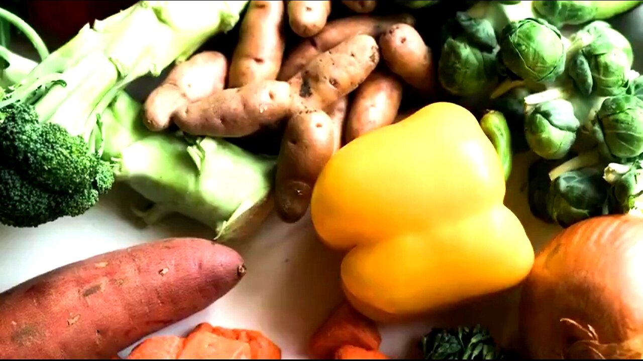 BARBARA O'NEILL: FRUITS & VEGETABLES MIXING MAGIC OR MEALTIME MAYHEM? ⚡