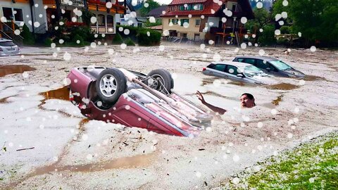 FRANCE IS UNDER ATTACK! ENORMOUS HAIL BREAKS CARS AND ROOFS IN LANDES