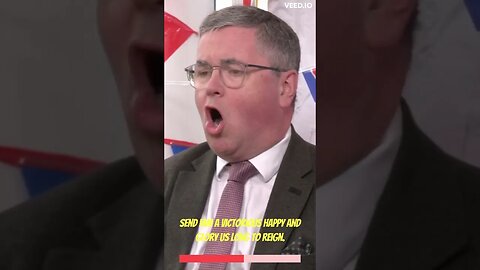 'God save the King!' Sir Robert Buckland MP bursts into a rousing rendition of the national #shorts