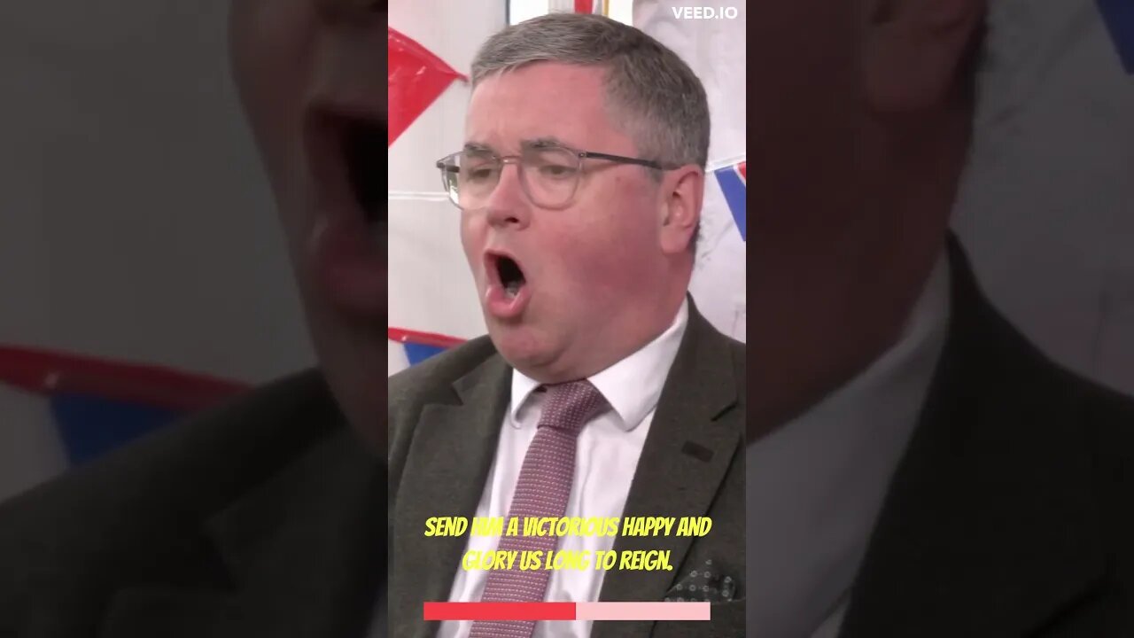 'God save the King!' Sir Robert Buckland MP bursts into a rousing rendition of the national #shorts