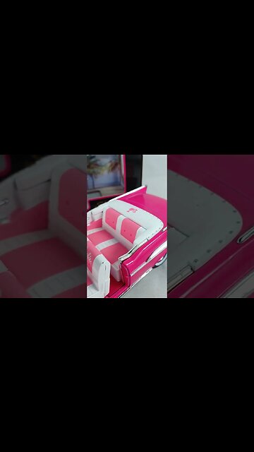 miniatura Chevrolet Bel Air da Barbie da Auto World #barbie #barbiegirl