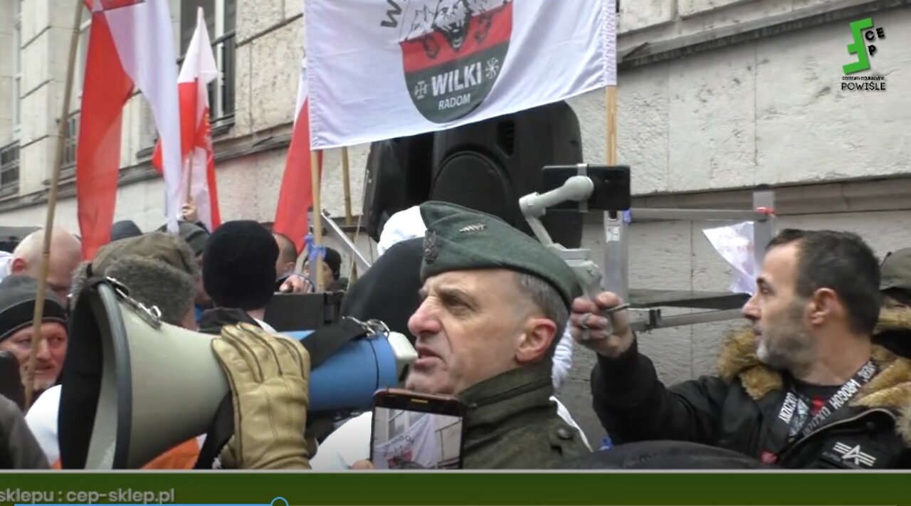 Wojciech Olszański i Kamraci na pikiecie pod Sejmem w/s Ustawy nr 1846 - Bóg jest po naszej stronie!