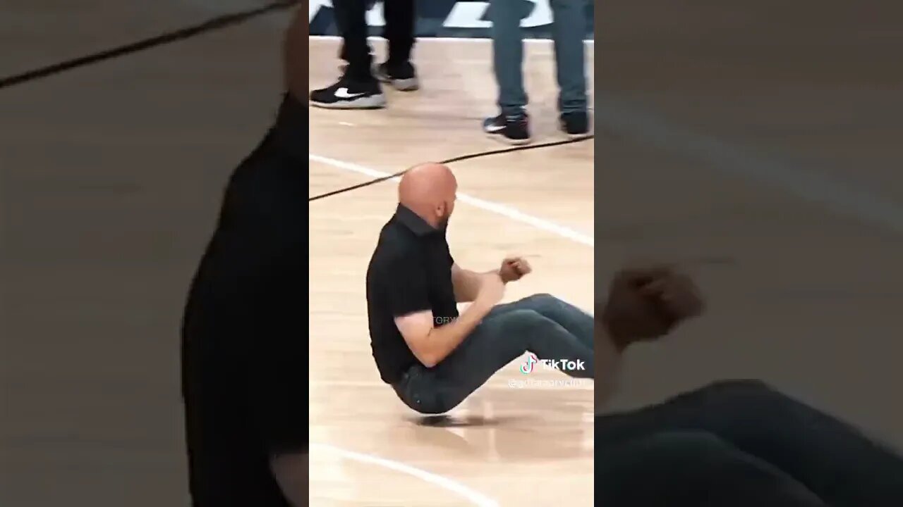 Witch Half Time Dunk😤 #youtubeshorts #subscribe