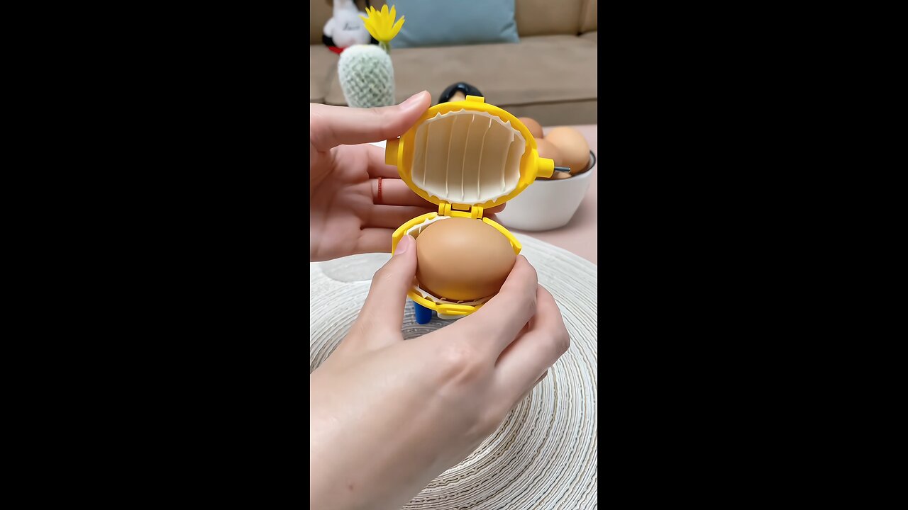 amazing gadget 😍 🥚