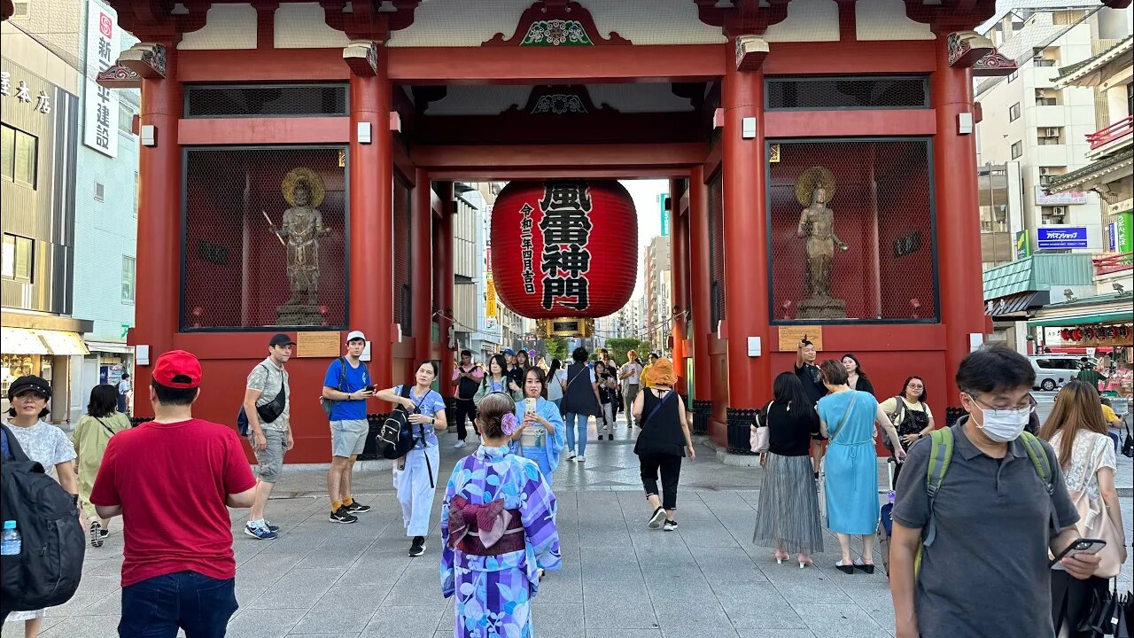 Asakusa and Nakamise Street - Walking Tour - Tokyo Japan 4K 🇯🇵