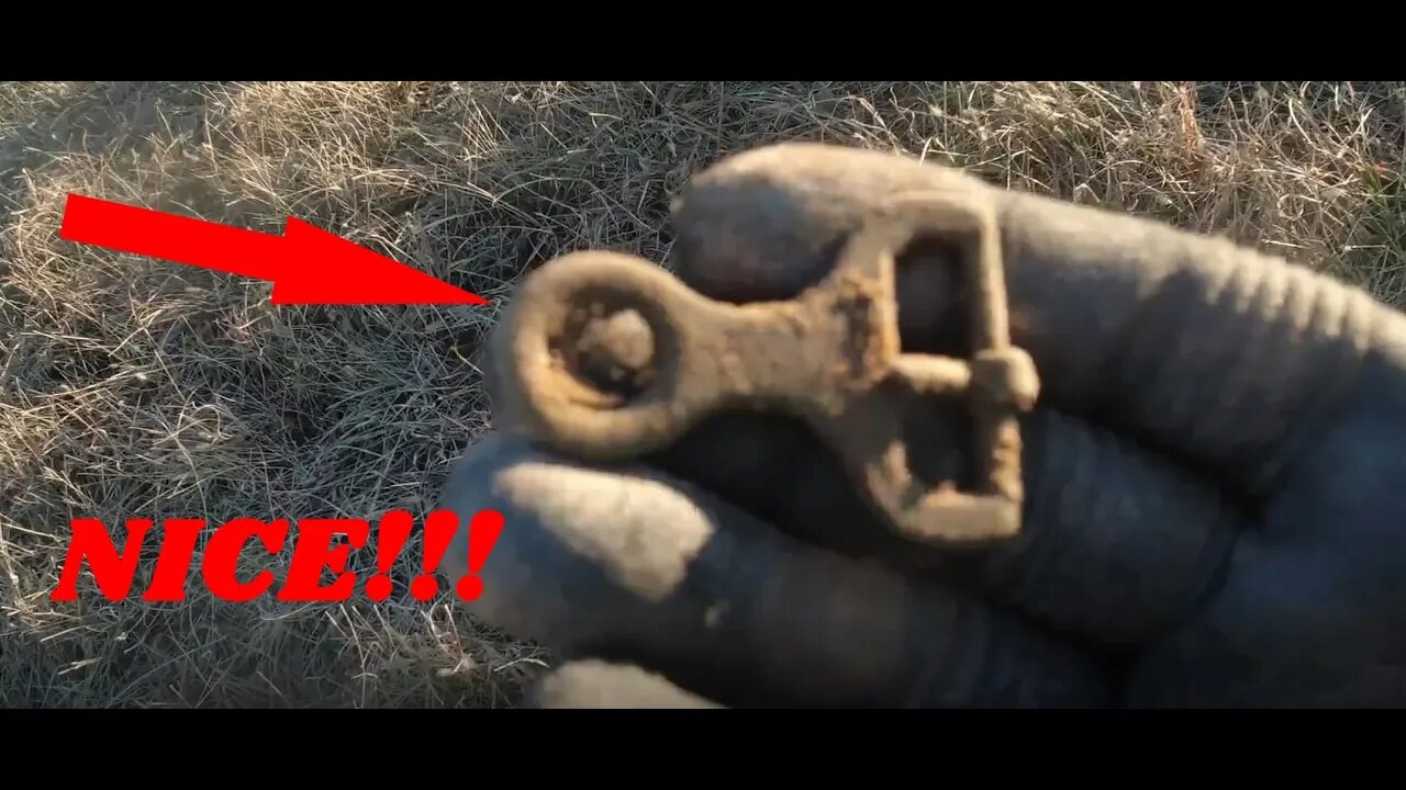 short clip...knap sack hook