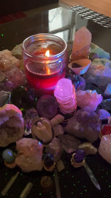 Night Vibes Report MONDAY EVENING, surprise!