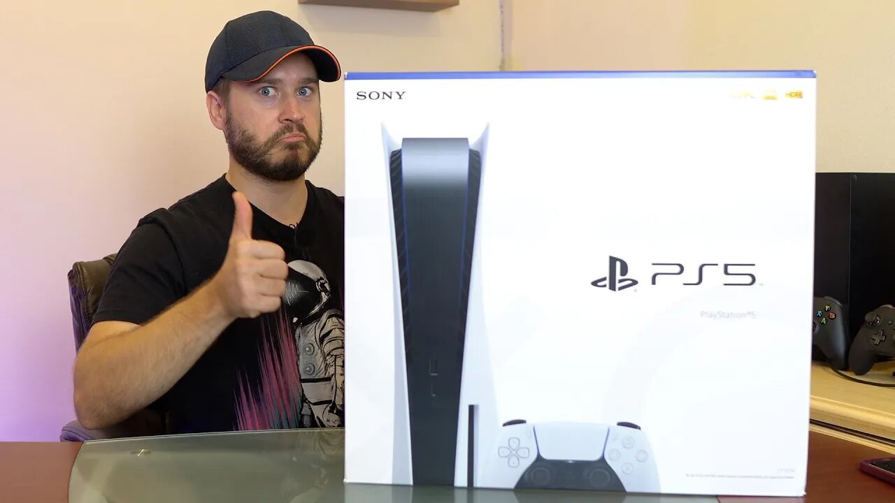 PS5 Unboxing and First Impressions!