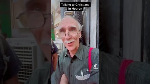 Talking to Christians in Hebron