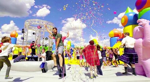 World's largest bounce house coming to Palm Beach County