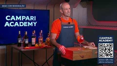 Aprenda a fazer um Aperol Spritz com a Campari Academy