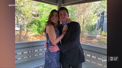 Boyfriend puts on prom at home