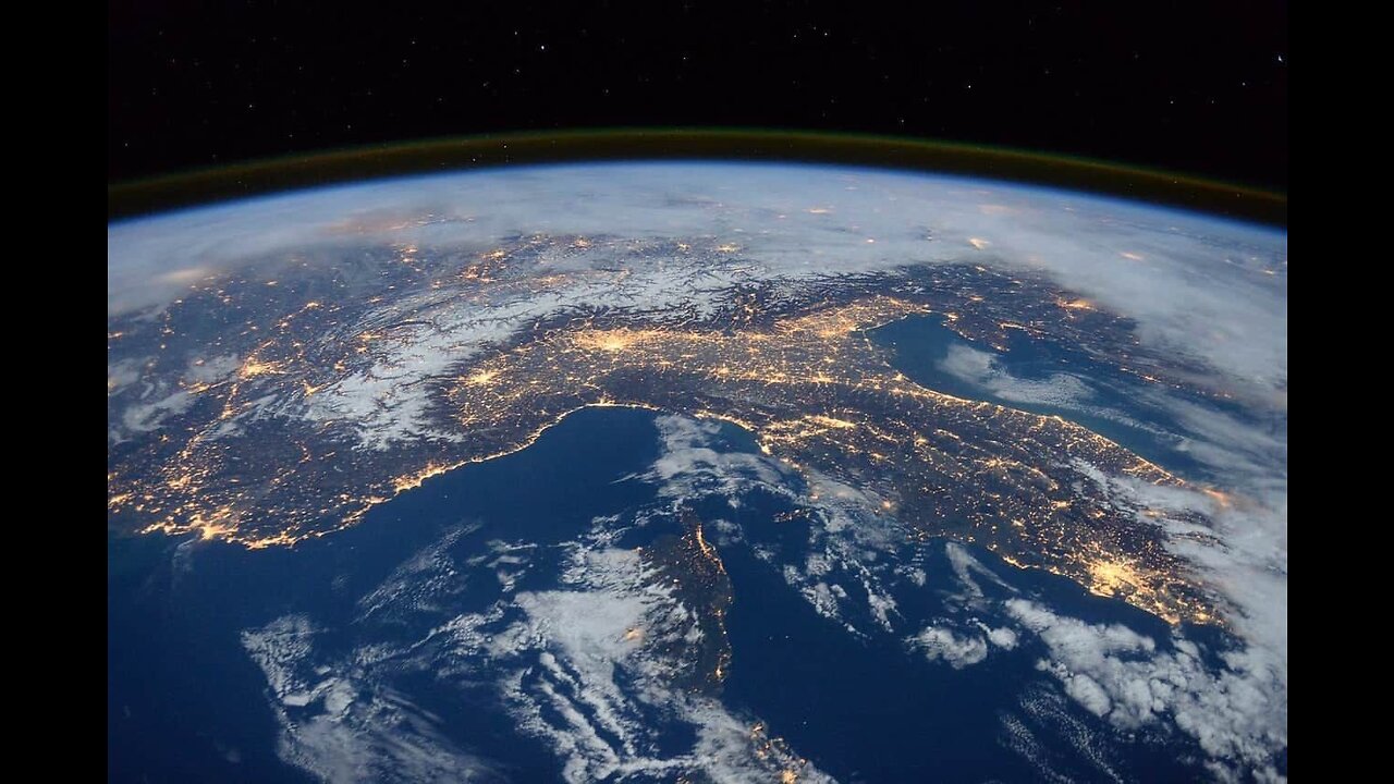 4K Earth View
