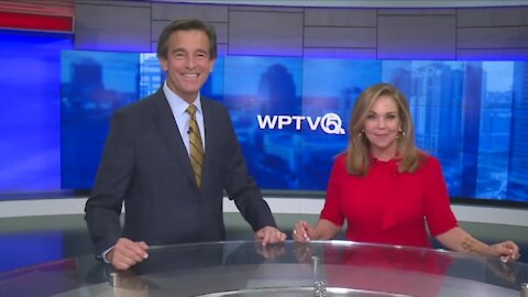 Michael Williams, Kelley Dunn unveil new WPTV news set