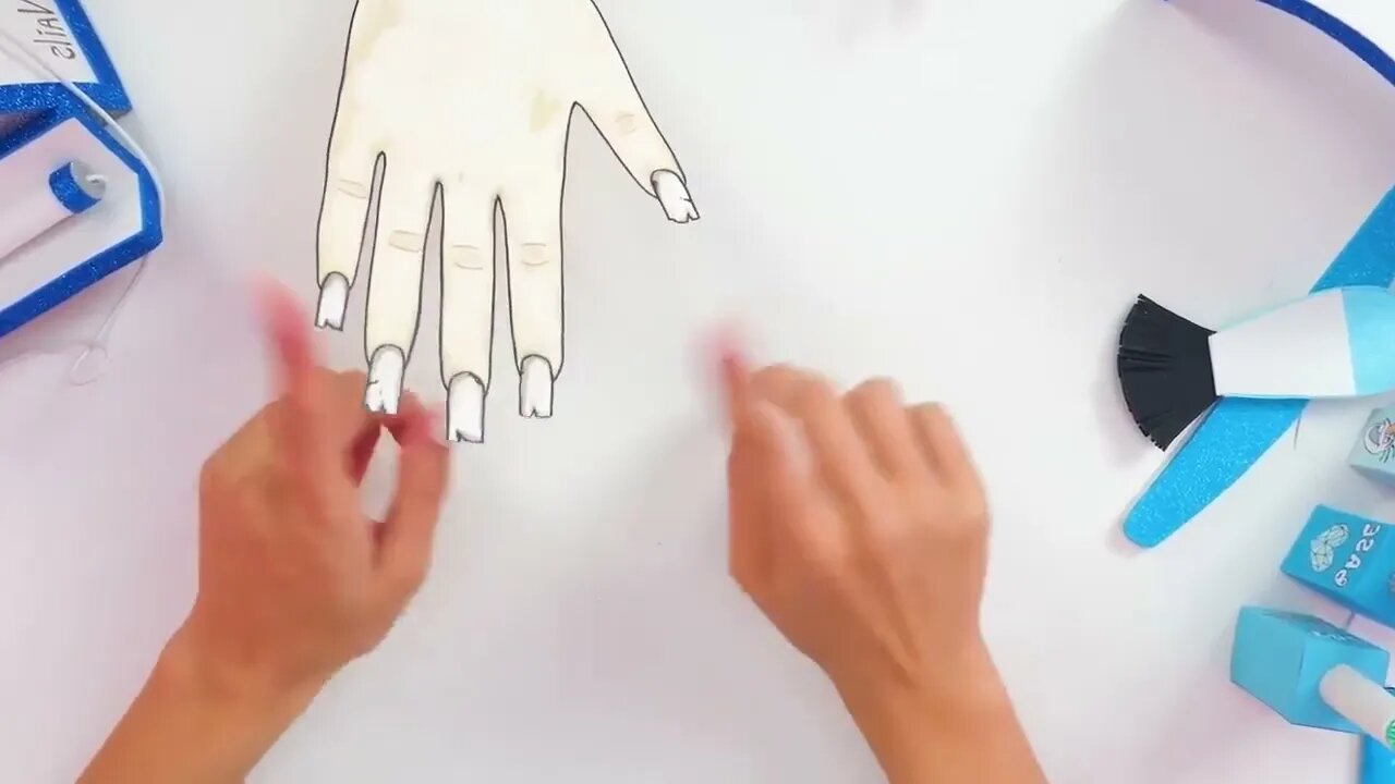 How To Make Jaw-Dropping Paper Manicure