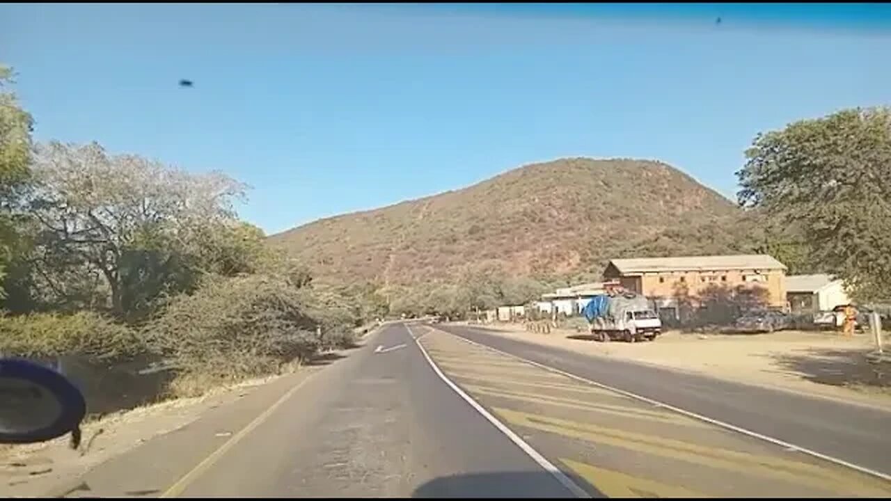 MOUNTAINS IN Louis Trichardt