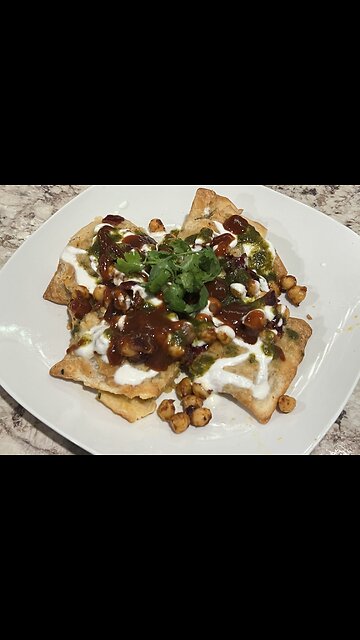 Samosa Chaat ( Indian Street Food)