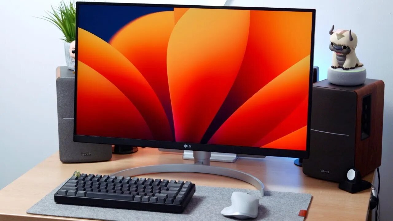 The BEST 4K Monitor Under $500!