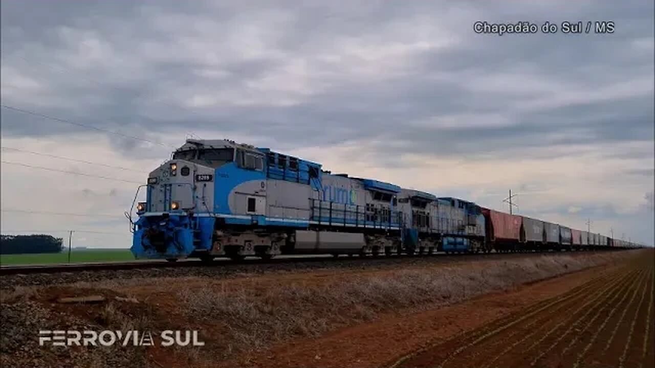 Trens em alta velocidade na Ferronorte, no Mato Grosso do Sul