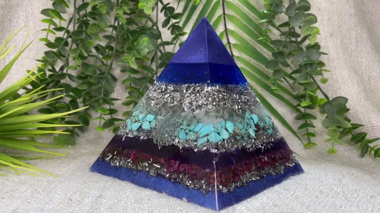 Ascension Orgonites Pyramid - SAGITTARIUS - Astrology Series