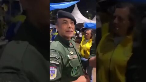 Exército brasileiro apoiando meu povo na guerra contra a corrupção!