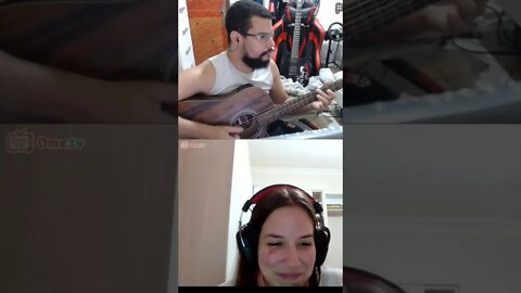 Tocando violão para pessoas desconhecidas no OmeTV/Omegle #shorts #02