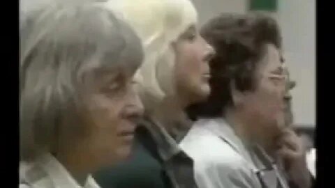 Theo Waigel 1989 Hannover vor 10 000 Deutschen aus Schlesien Mit der Kapitulation der Deutschen