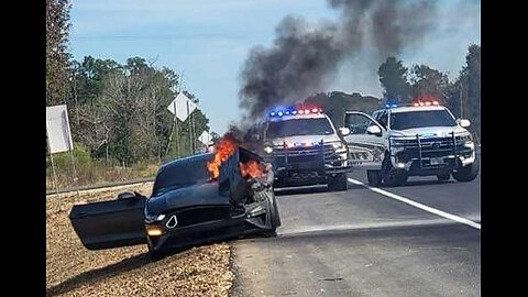 CAR REAR ENDS 18 WHEELER, SODA TEXAS, 11/26/24...