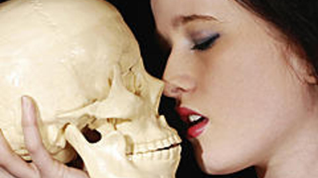 The Kiss Of Death For Relationships Revealed!