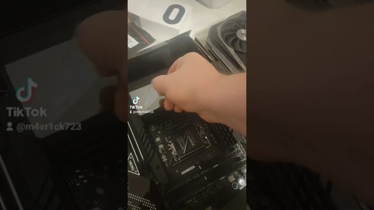 helping a friend out with their build #pc #pcbuild #rog #ddr5 #rgb https://vm.tiktok.com/ZTdQ9akBv/