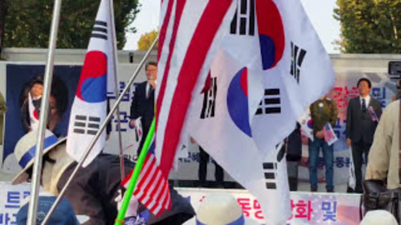 조원진 대한 애국당 대표(2017.11.04, 대학로)-대한애국당에 '흥진호 진상규명 위원회'를 구성하겠다.