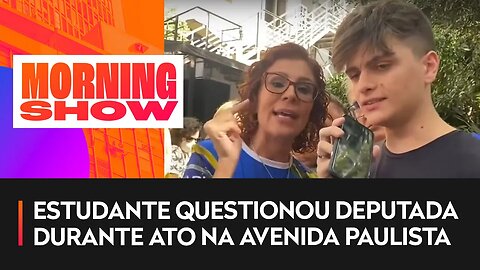 "Me ameaçaram de..." Olha o que disse jovem que abordou Zambelli